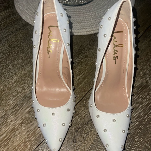 Lulus White Pearl Heels | Size 7 💍🤍 - Picture 3 of 7